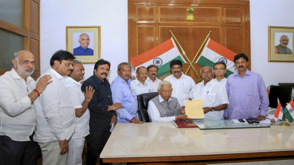 ಶಾ-ಅನರ್ಹರ ಶಾಸಕರನ್ನು ಭೇಟಿ ಮಾಡುವ ಸಾಧ್ಯತೆ ಇಲ್ಲ