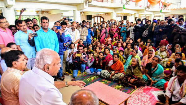 327 ಪರಿಹಾರ ಕೇಂದ್ರ ಸ್ಥಾಪನೆ