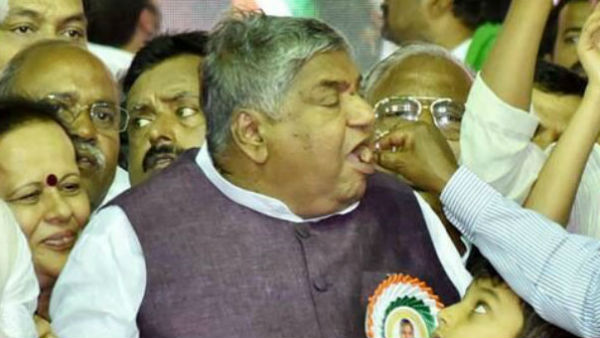 ಸರ್ಕಾರ ಕೆಡವುದರಲ್ಲಿ ದೇವೇಗೌಡರು ನಿಸ್ಸೀಮರು: ಸಿದ್ದರಾಮಯ್ಯ