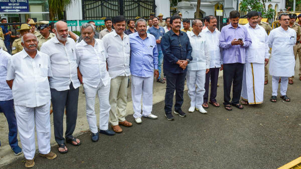 ಎಲ್ಲಾ ಶಾಸಕರ ಚಿತ್ರ