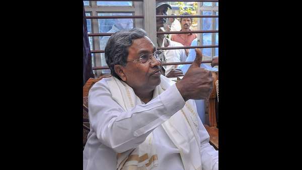 ದೆಹಲಿ ಪ್ರವಾಸ ರದ್ದು ಮಾಡಿದ ಸಿದ್ದರಾಮಯ್ಯ