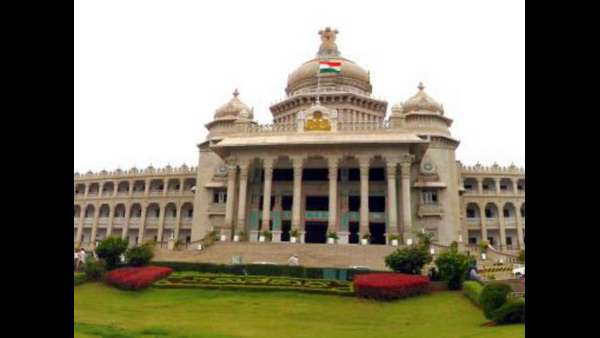ಸಚಿವರು ಅದೆಷ್ಟು ನಂಬಿಕೆಯ ಹಿಂದೆ ಬಿದ್ದಿದ್ದಾರೆ