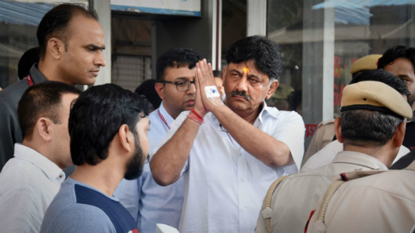 ಚಿದಂಬರಂ ಕೇಂದ್ರ ಸಚಿವರಾಗಿದ್ದರು, ಡಿಕೆಶಿ ರಾಜ್ಯ ಸಚಿವರಾಗಿದ್ದವರು
