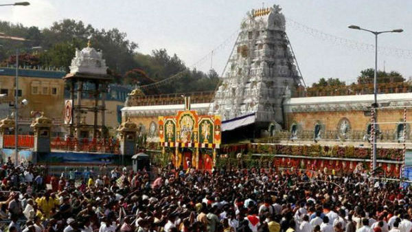 ನೀ ಚಾಪೆ ಕೆಳಗೆ ತೂರಿದರೆ, ನಾ ರಂಗೋಲಿ ಕೆಳಗೆ ತೂರುತ್ತೇನೆ