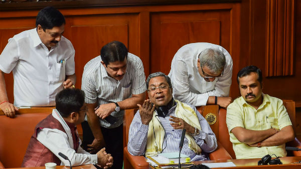 ಅನರ್ಹ ಶಾಸಕರ ಪ್ರಕರಣಕ್ಕೆ ತಾರ್ತಿಕ ಅಂತ್ಯ ನೀಡುವುದು!