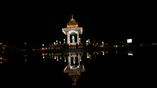 ನಂದಿಪೂಜೆಯೊಂದಿಗೆ ಮೆರವಣಿಗೆ ಆರಂಭ