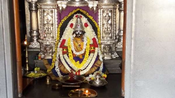 ವರ್ಷಕ್ಕೊಮ್ಮೆ ಮಾತ್ರ ದೇವಿ ದರ್ಶನ