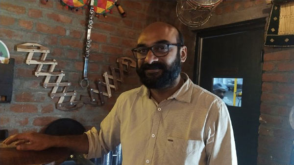 ಮಧ್ಯಾಹ್ನ ಹನ್ನೆರಡರಿಂದ ರಾತ್ರಿ ಹನ್ನೊಂದರ ತನಕ