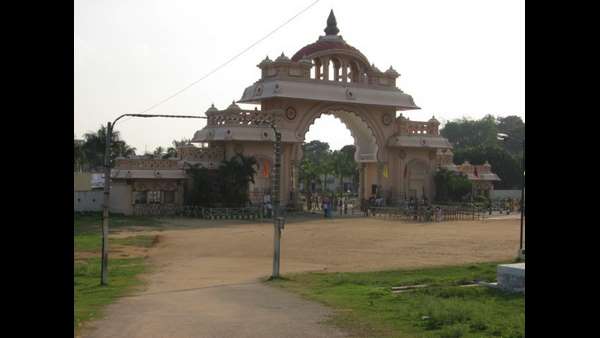 ಸಮ್ಮರ್ ಪ್ಯಾಲೆಸ್ ರಾಜೇಂದ್ರ ವಿಲಾಸ ಅರಮನೆ