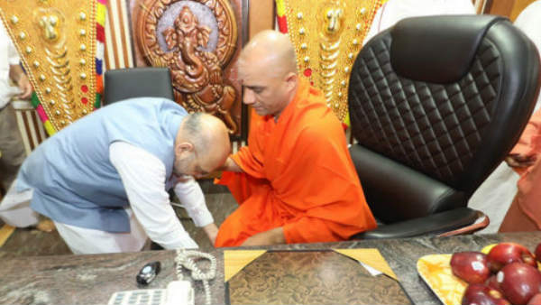 ಮಠಗಳ ಸ್ವಾಮೀಜಿಗಳೇ ಟಾರ್ಗೆಟ್