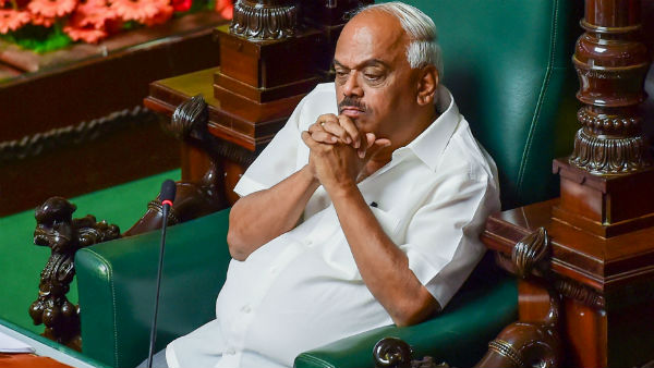 ಸ್ಪೀಕರ್ರಿಂದ 17 ಶಾಸಕರು ಅನರ್ಹ
