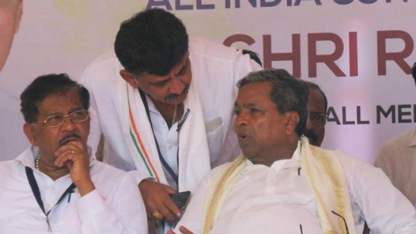 ಮಾಸ್ ಲೀಡರ್ ಯಾರು, ಸಿದ್ದರಾಮಯ್ಯ. ಅದಾದ ನಂತರ, ಡಿ.ಕೆ.ಶಿ