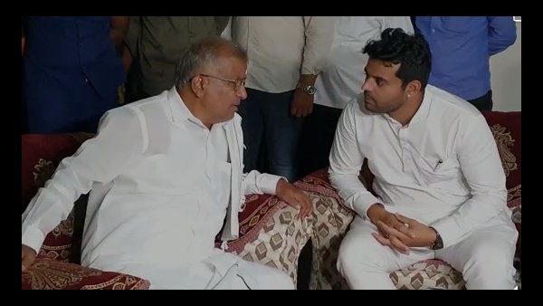 ಜಿಟಿಡಿ ಇರುವ ಕಡೆಗೇ ತೆರಳಿ ಶುಭಾಶಯ ಸಲ್ಲಿಸಿದ ಪ್ರಜ್ವಲ್