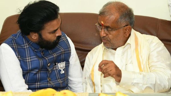 ಶ್ರೀರಾಮುಲು ಭೇಟಿ, ಹಲವು ಆಯಾಮಗಳಲ್ಲಿ ಬಿಜೆಪಿ ಕಾರ್ಯಕರ್ತರಿಗೆ ಹುಮ್ಮಸ್ಸು