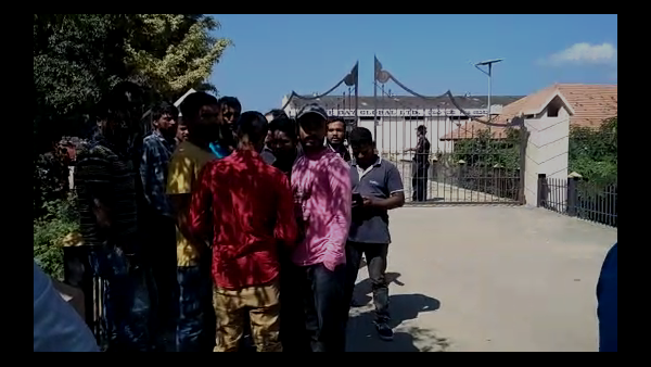 ತಿಂಗಳ ಹಿಂದೆಯೇ ನಿಂತಿದ್ದ ಕೆಲಸ