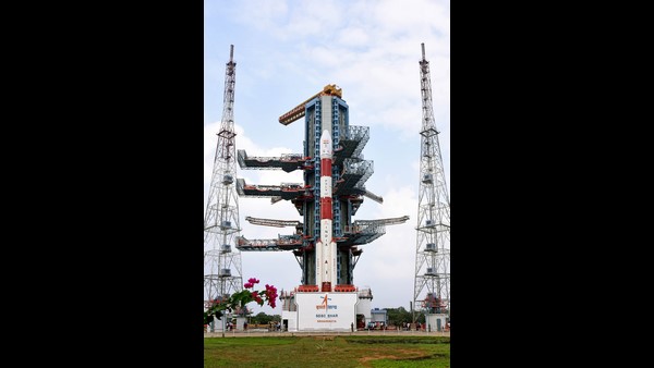 310 ವಿದೇಶಿ ಉಪಗ್ರಹಗಳ ಸಾಧನೆ