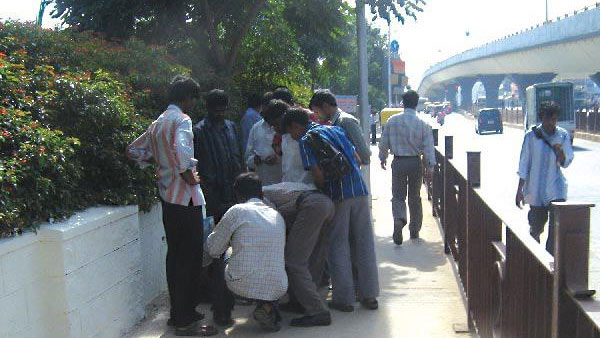 ಗೂಡಂಗಡಿಗಳೇ ಆಟದಂಗಡಿ