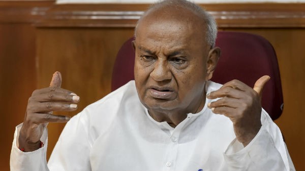 ಯಾರ ಮುಖ್ಯಮಂತ್ರಿಸ್ಥಾನವನ್ನೂ ತಪ್ಪಿಸಿಲ್ಲ