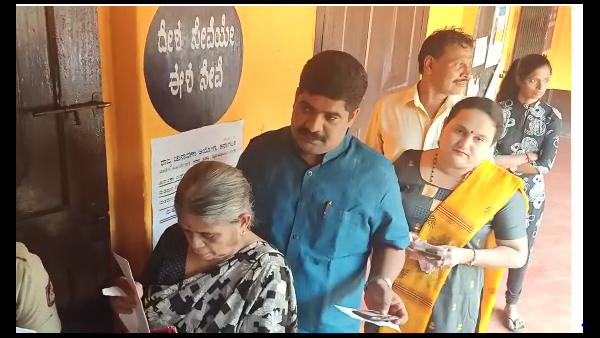 ಮತದಾನ ಮಾಡಿದ ವೇದವ್ಯಾಸ ಕಾಮತ್