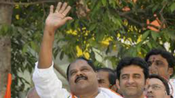 ರಿಜ್ವಾನ್ ಬಿಟ್ಟು ಯಾರಿಗಾದರೂ ಟಿಕೆಟ್ ನೀಡಿ