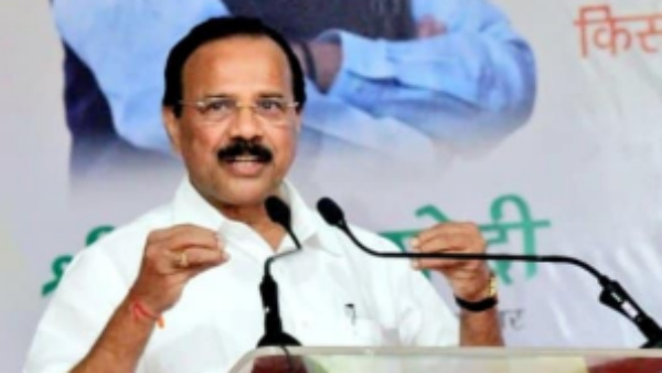 ಜನಪ್ರತಿನಿಧಿಯಾದವನು ಜನರನ್ನು ನಗಿಸಬೇಕು