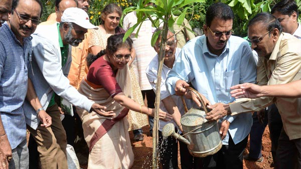 201 ವಾರದಿಂದ ಗಿಡ ನೆಡುವ ಕಾರ್ಯ