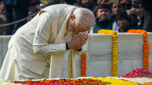 ರಾಜ್ ಘಾಟ್ ನಲ್ಲಿ 'ಮಹಾತ್ಮ'ರಿಗೆ ನಮನ
