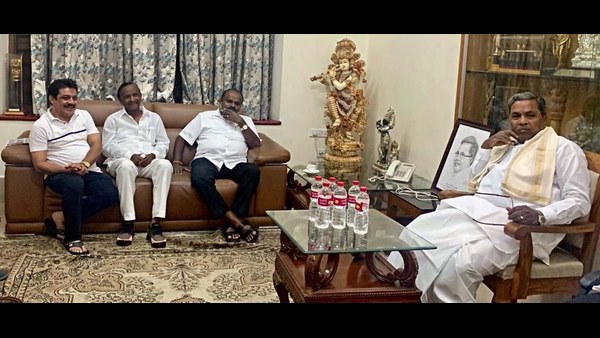 ಎಂಟಿಬಿ ವರ್ಸಸ್ ಸಿದ್ದರಾಮಯ್ಯ