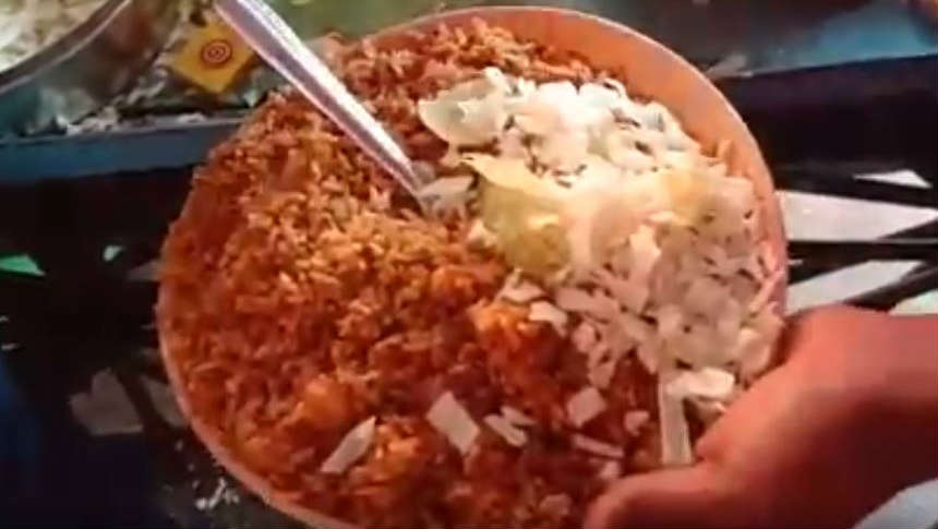 ಎಗ್ ರೈಸ್ ಇದೆ, ಈರುಳ್ಳಿಯೇ ಇಲ್ಲ!