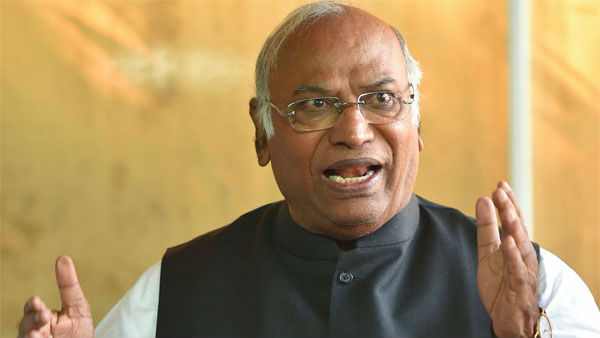 ರಾಜಕೀಯ ಶುದ್ದೀಕರಣಕ್ಕೆ ಸಾಕ್ಷಿ