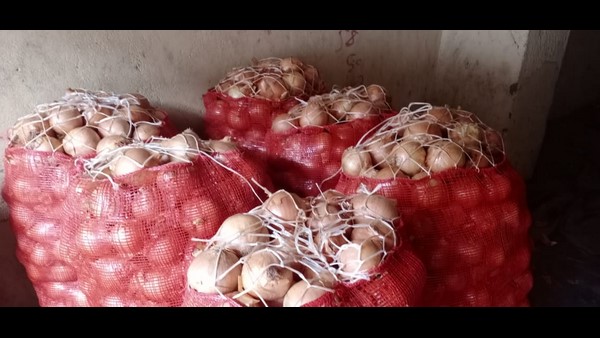 ಈರುಳ್ಳಿ ಉತ್ತಪ್ಪಕ್ಕೆ ಬ್ರೇಕ್, ಕ್ಯಾಬೇಜ್ ಬಳಕೆ