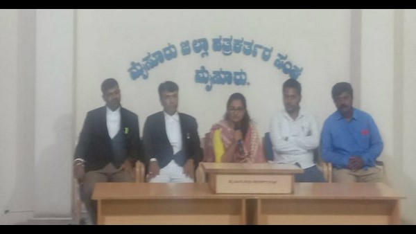 ಬಿಷಪ್ ಕಡೆಯಿಂದ ಯಾವುದೇ ತೊಂದರೆ ಇಲ್ಲ