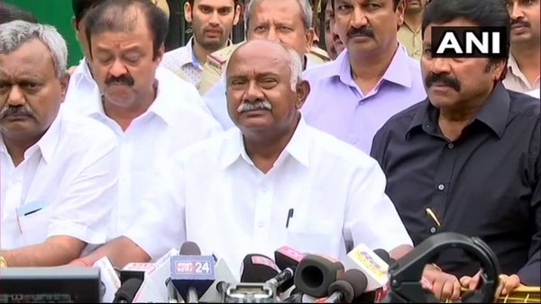 ವಿಶ್ವನಾಥ್ ಜನರನ್ನು ಅರ್ಥ ಮಾಡಿಕೊಳ್ಳುವಲ್ಲಿ ಸೋತರು