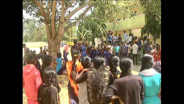 ಚೌಕಟ್ಟಿನಿಂದ ಹೊರಬಂದ ಮಕ್ಕಳು