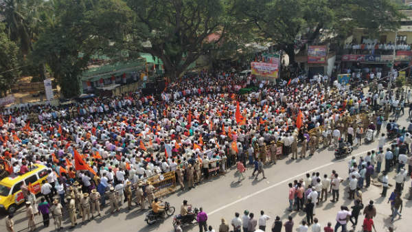 ನಮ್ಮ ತಾಯಿಯನ್ನು ಆದರಿಸೋಣ