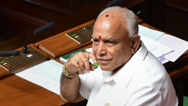 ಕುರ್ಚಿ ಉಳಿಸಿಕೊಳ್ಳಲು ಏನು ಮಾಡುತ್ತಿದ್ದೀರಿ?
