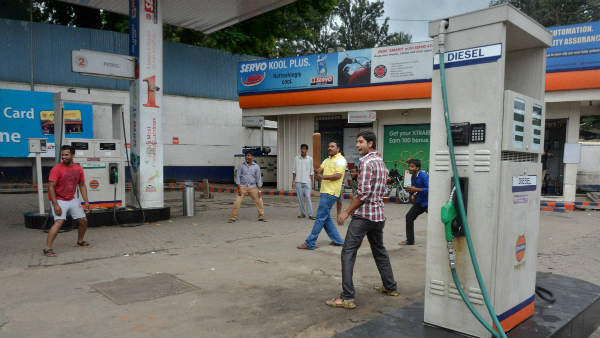 ಪೆಟ್ರೋಲ್ ಬಂಕ್ ಓಪನ್
