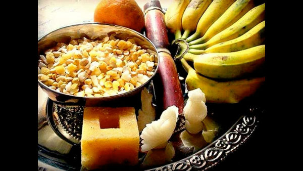 ಎಳ್ಳು-ಬೆಲ್ಲ ಹಂಚುತ್ತಾ ಸಂಭ್ರಮಿಸಿದ ಕರುನಾಡು