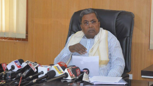 ಸಿದ್ದರಾಮಯ್ಯ ಹೊಸ ನಿವಾಸದಲ್ಲಿ ಪೂಜೆ