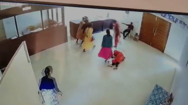 ಶನಿವಾರದ ಶಾಲಾ ವಾರ್ಷಿಕೋತ್ಸವಕ್ಕೆ ನೃತ್ಯಾಭ್ಯಾಸ