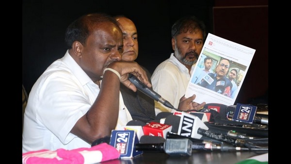 ಜನ ನಿಮ್ಮನ್ನ ಮೆಚ್ಚಿರೋರು, ಹೆಮ್ಮೆ ಪಟ್ಟಿರೋರು