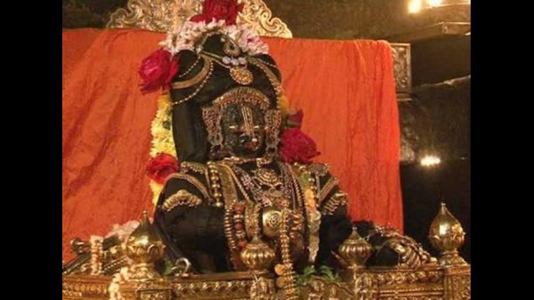 ಕೃಷ್ಣಮಠದ ಧಾರ್ಮಿಕ ಅಥವಾ ಸಾಮಾಜಿಕ ಕೆಲಸ