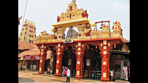 ಮಾಧ್ವರಿಗೆ, ಬ್ರಾಹ್ಮಣರಿಗೆ ಮಾತ್ರ ಸೀಮಿತ ಎನ್ನುವಂತಿದ್ದ ಅಷ್ಠಮಠಗಳು