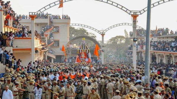 'ಶಿವಕುಮಾರ ಸ್ವಾಮೀಜಿ ಭಕ್ತರು ಭತ್ತ ನೀಡಿದ್ದಾರೆ'
