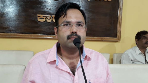 ಪಕ್ಷ ಸಂಘಟನೆಯಿಂದ ಆನಂದ್ ಅಸ್ನೋಟಿಕರ್ ದೂರ