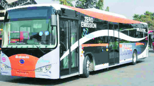 ಬಸ್ನ ಉದ್ದ, ಸಾಮರ್ಥ್ಯವೆಷ್ಟು?