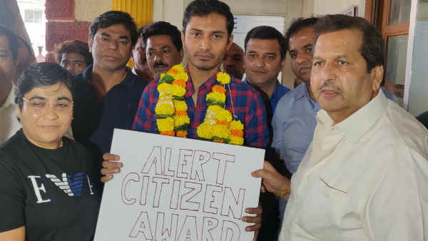 ಗೌರವ ಅರ್ಪಣೆ ಬಗ್ಗೆ ಟ್ವಿಟ್ಟರ್ ನಲ್ಲಿ ಸಂದೇಶ