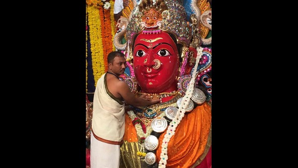 ನಗರದಾದ್ಯಂತ ವಿದ್ಯುತ್ ದೀಪಾಲಂಕಾರ