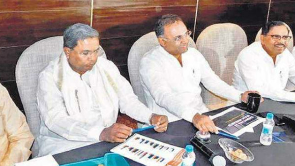 ಮನೆಯೊಂದು ಮೂರು ಬಾಗಿಲಂತಾಗಿರುವ ಕೆಪಿಸಿಸಿ