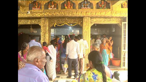 ದೇವಿಯಲ್ಲಿ ಹರಕೆ ಕಟ್ಟಿಕೊಳ್ಳುವ ಮುಸ್ಲಿಮರು